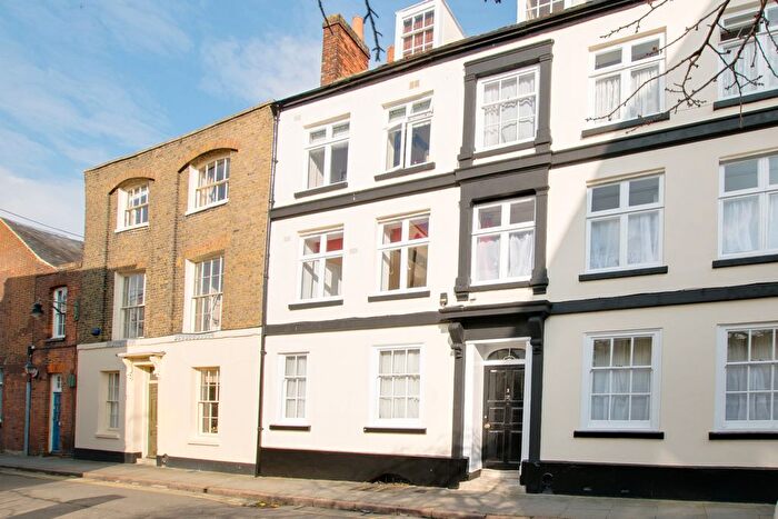 2 Bedroom Flat To Rent In St. Alphege Lane, Canterbury, CT1