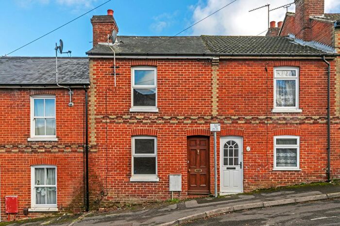 2 Bedroom Terraced House To Rent In Greenhill Avenue, Winchester, SO22
