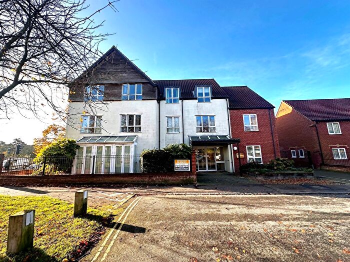 1 Bedroom Flat For Sale In Fairland Street, Wymondham, NR18