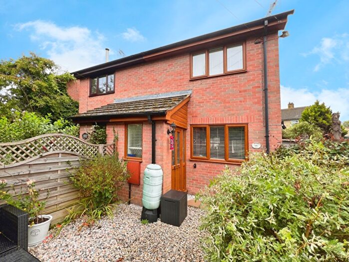 2 Bedroom Semi-detached House For Sale In The Heath, Appledore, Ashford, TN26