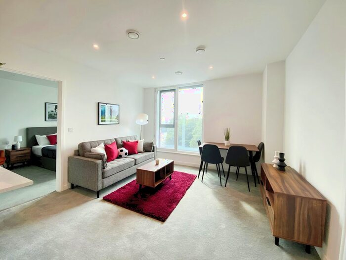 2 Bedroom Flat To Rent In Wharf End, Trafford Park, Manchester, M17