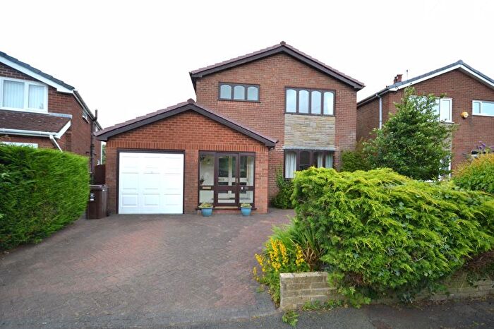4 Bedroom Detached House For Sale In New Acres, Newburgh, Wigan, WN8
