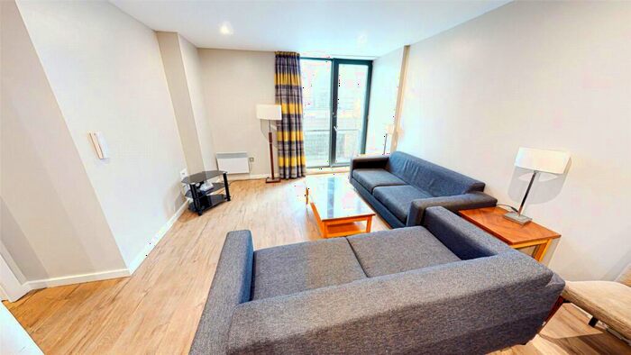 2 Bedroom Apartment To Rent In Icon Building, Shudehill, Manchester, M4