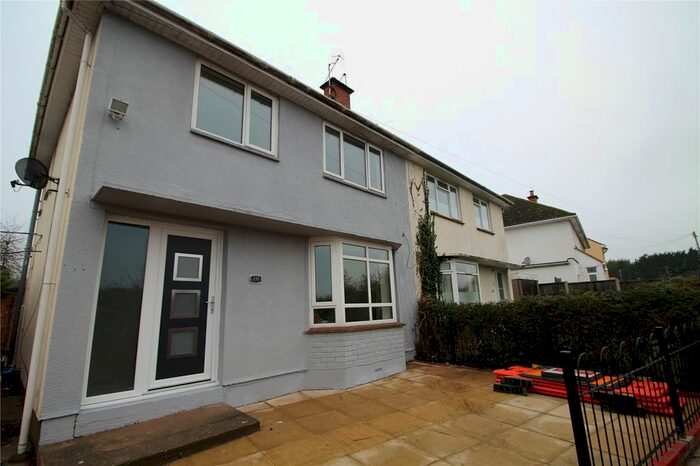 3 Bedroom Semi-Detached House To Rent In Oldbury Road, Worcester, Worcestershire, WR2