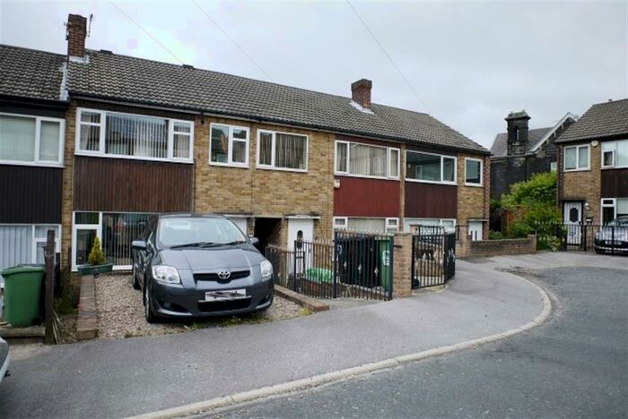 3 Bedroom Terraced House To Rent In Sommerdale Grove, Bramley, Leeds, LS13