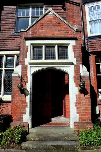 2 Bedroom Flat To Rent In Amesbury Manor, Amesbury Road, Moseley, B13