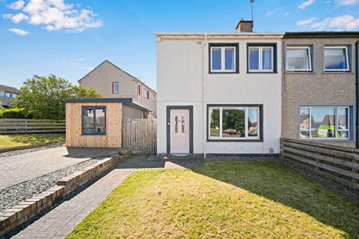 2 Bedroom Semi-Detached House For Sale In Wilson Road, Gorebridge, Midlothian, EH23