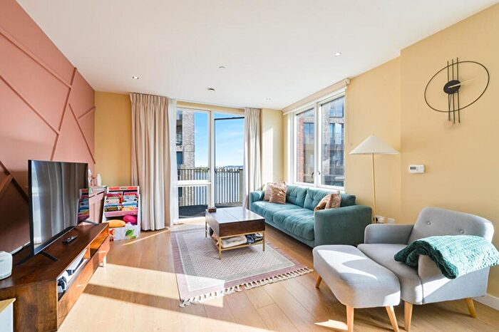 3 Bedroom Apartment For Sale In Mare Apartments, London, E16