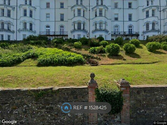 2 Bedroom Flat To Rent In Kipling Court, Westward Ho, Bideford, EX39