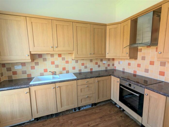 2 Bedroom Apartment To Rent In Lord Street West, Southport, Merseyside, PR8
