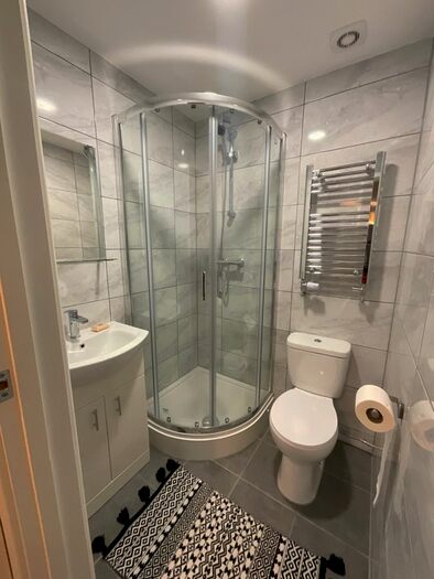 Studio To Rent In Phoenix Street, West Bromwich, B70