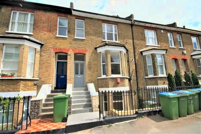 4 Bedroom Flat To Rent In Devonshire Drive, Greenwich, SE10