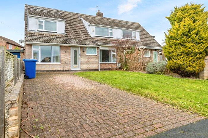3 Bedroom Semi-Detached House For Sale In Thonock Drive, Saxilby, Lincoln, LN1
