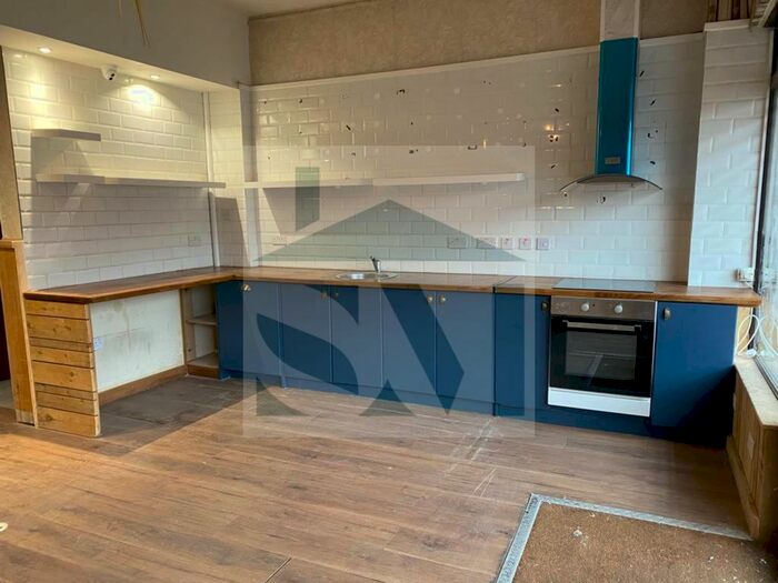 1 Bedroom Studio To Rent In Brighton Road, Hooley, Coulsdon, Surrey, CR5