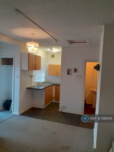 1 Bedroom Maisonette To Rent In Baddow Road, Chelmsford, CM2