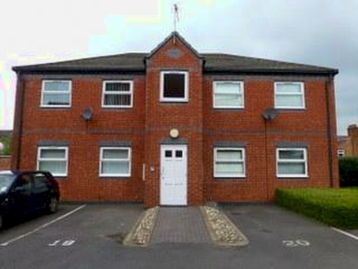 2 Bedroom Flat To Rent In Cambridge Street, Rugby, CV21