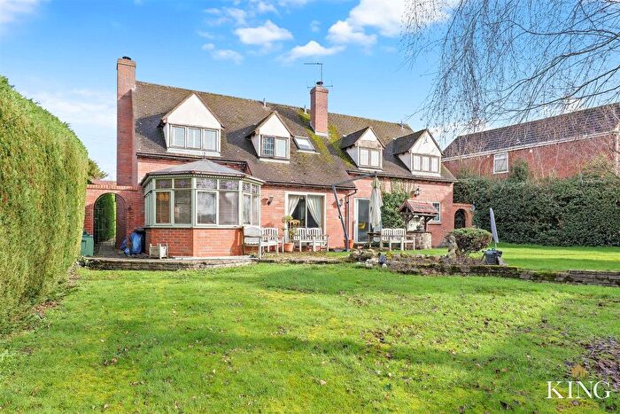 5 Bedroom Detached House For Sale In Oak Tree Lane, Cookhill, Alcester, B49