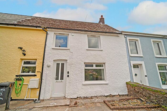 3 Bedroom Terraced House For Sale In Navigation Road, Risca, NP11