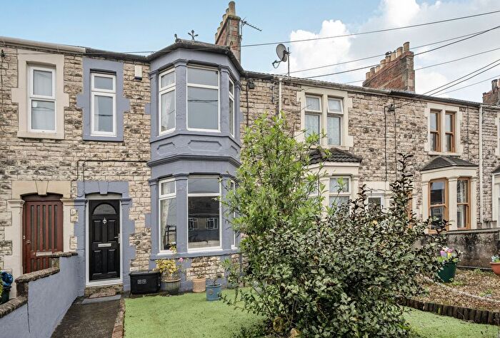 4 Bedroom Terraced House For Sale In Radstock Road, Midsomer Norton, Radstock, Somerset, BA3