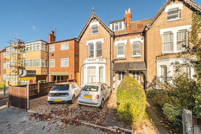 2 Bedroom Flat To Rent In Hopton Road, Streatham, SW16
