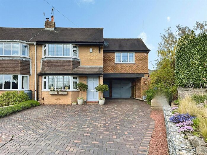 4 Bedroom Semi Detached House For Sale In Buxton Road, Congleton, CW12