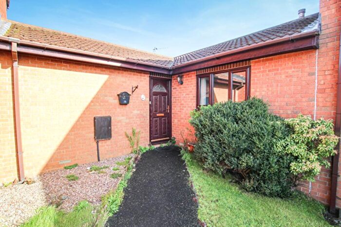 2 Bedroom Bungalow For Sale In Windmill View, Wesham, PR4