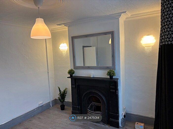 3 Bedroom Terraced House To Rent In Addison Road, Sheffield, S5