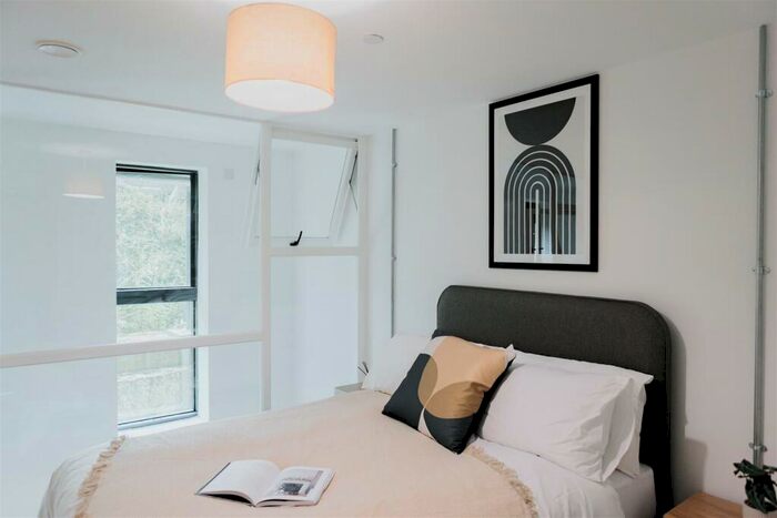 2 Bedroom Apartment To Rent In Aire Lofts, Climate Innovation District, LS9