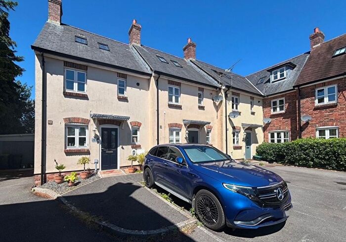 3 Bedroom Town House For Sale In Woodman Court, Shaftesbury, SP7