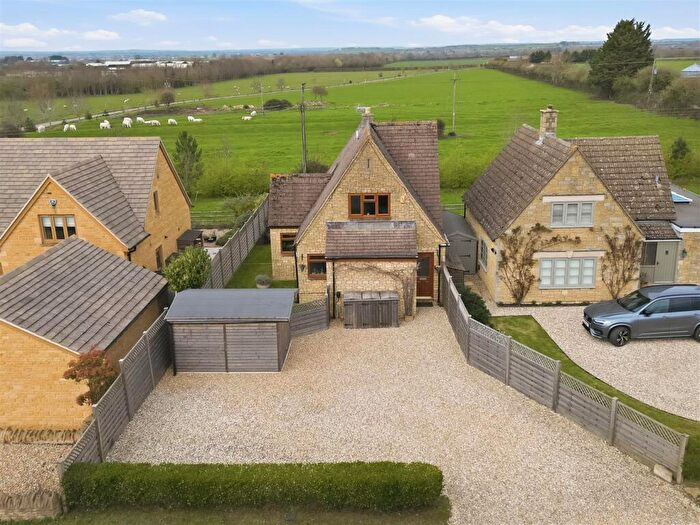 3 Bedroom Detached House For Sale In Weston-Subedge, Chipping Campden, GL55