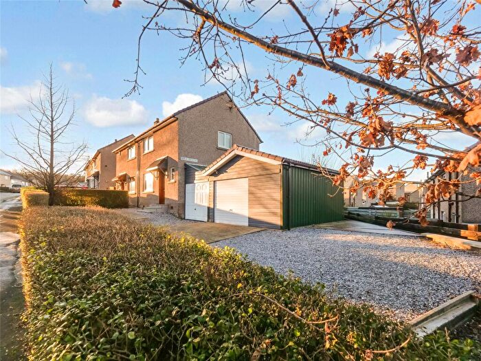 2 Bedroom End Of Terrace House For Sale In Birch Crescent, Johnstone, Renfrewshire, PA5