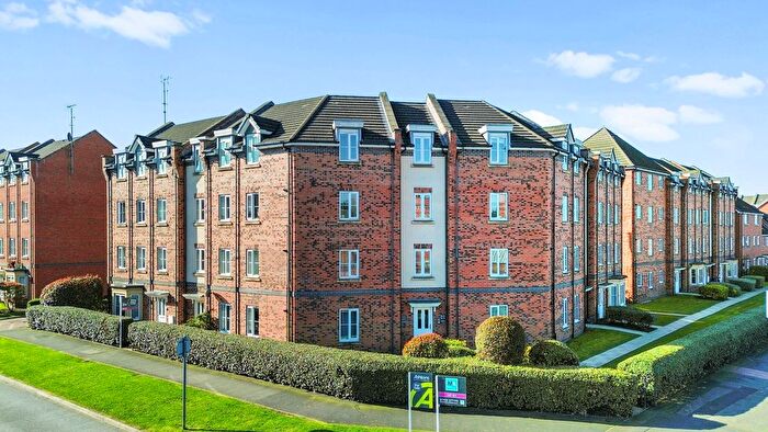 2 Bedroom Flat For Sale In Rylands Drive, Warrington, WA2