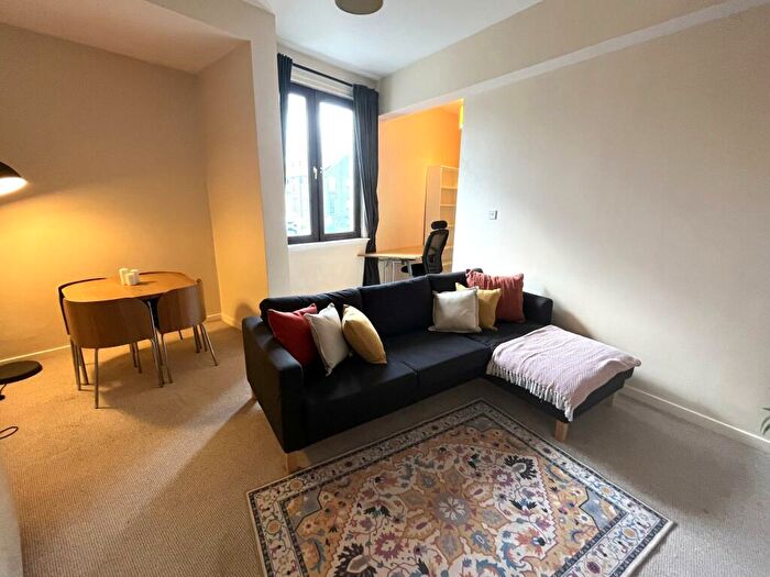 2 Bedroom Flat To Rent In King Street, Old Aberdeen, Aberdeen, AB24