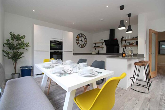 5 Bedroom House To Rent In Fitzroy Terrace, Olton Hall, Plymouth, PL1