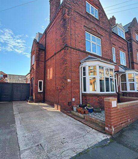 4 Bedroom Semi Detached House For Sale In Raleigh Street, Scarborough, YO12