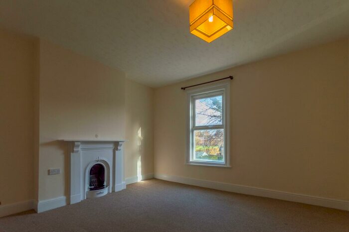 1 Bedroom House To Rent In Wilton Road, Salisbury, SP2