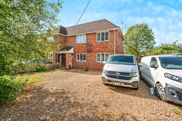 1 Bedroom Maisonette To Rent In The Crescent, Marchwood, SO40