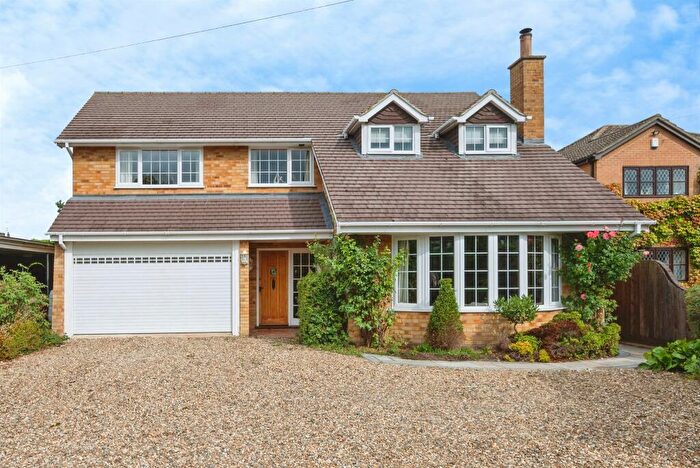 5 Bedroom Detached House For Sale In Brick Kiln Road, Hevingham, Norwich, NR10