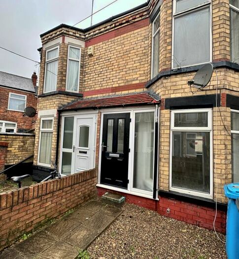 2 Bedroom Terraced House To Rent In Nesfield Avenue, Perth Street West, HU5