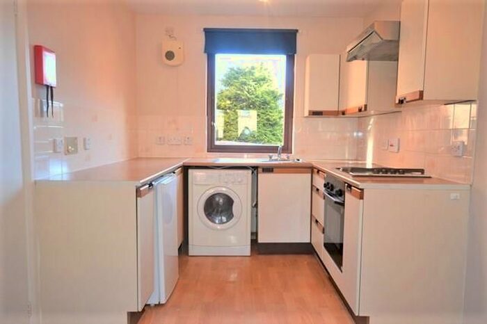 Studio To Rent In Gorgie Road, Edinburgh, EH11