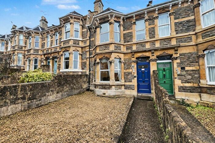 5 Bedroom Terraced House For Sale In Milton Avenue, BA2