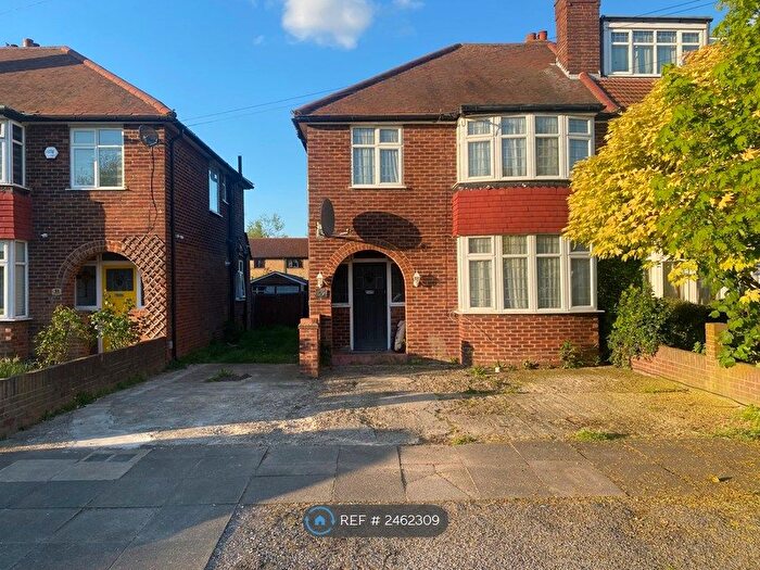 4 Bedroom Semi-Detached House To Rent In Stirling Road, Middlesex, UB3