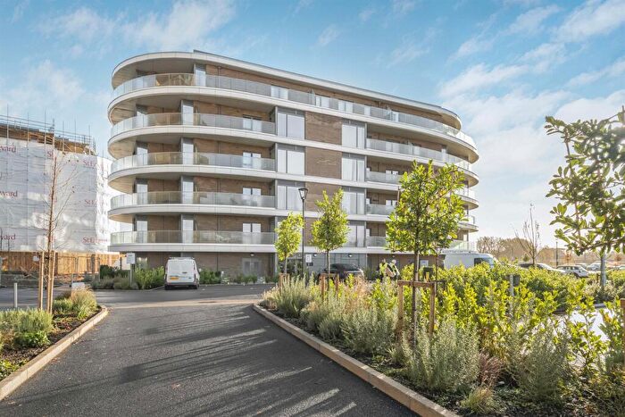 2 Bedroom Apartment To Rent In Flagstaff Road, Reading, RG2