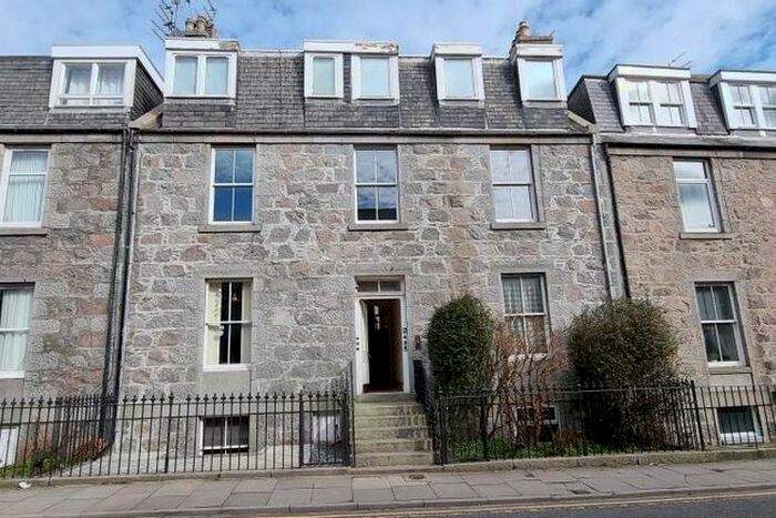 1 Bedroom Flat To Rent In Crimon Place, Aberdeen, AB10