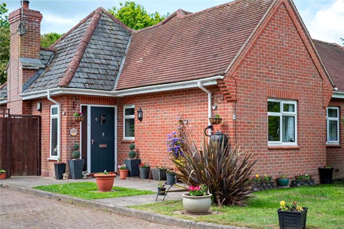 2 Bedroom Bungalow For Sale In Whitehouse Close, Langham, Colchester, Essex, CO4