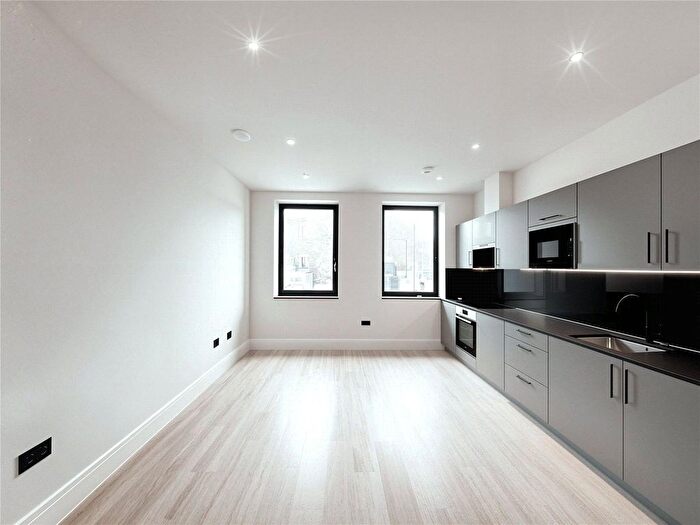 1 Bedroom Flat To Rent In Rye Close, Fleet, Hampshire, GU51