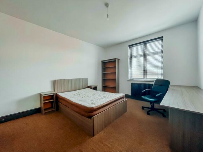 7 Bedroom Flat To Rent In High Street, Loughborough, LE11
