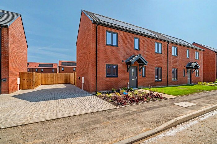 3 Bedroom Semi-Detached House For Sale In Peacock Drive, Bradwell, Great Yarmouth, NR31