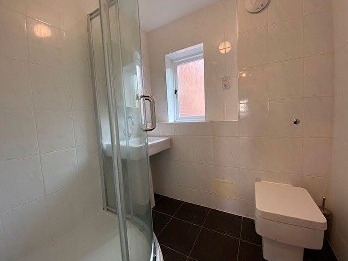 1 Bedroom Flat To Rent In Woodlands, Bromley, BR2