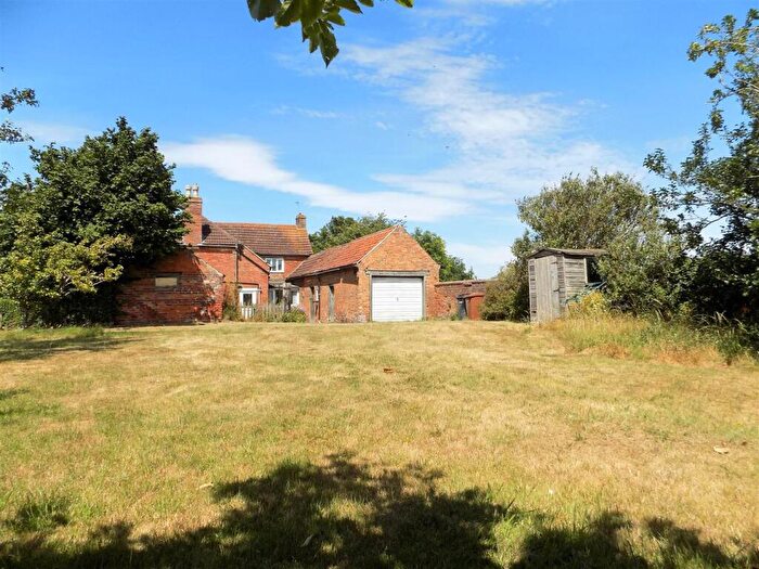 5 Bedroom Cottage For Sale In Belvoir Road, Redmile, NG13